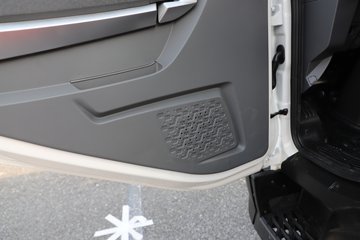 �ɵ�EW7 ��ɲ 4.16�׵��Ŵ��綯��ʽ�Ῠ ����ʱ��164.86kWhͼƬ