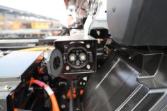 飞碟EW7 气刹 4.16米单排纯电动厢式轻卡 宁德时代164.86kWh 飞碟EW7 气刹 4.16米单排纯电动厢式轻卡 宁德时代164.86kWh