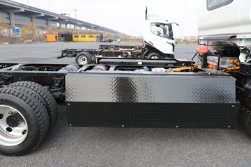 �ɵ�EW7 ��ɲ 4.16�׵��Ŵ��綯��ʽ�Ῠ ����ʱ��164.86kWhͼƬ