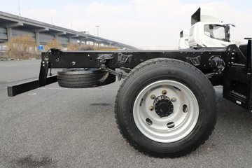 �ɵ�EW7 ��ɲ 4.16�׵��Ŵ��綯��ʽ�Ῠ ����ʱ��164.86kWhͼƬ