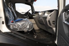 飞碟EW7 气刹 4.18米单排纯电动厢式轻卡 中创新航134kWh