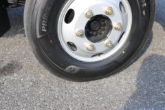 飞碟EW7 气刹 4.18米单排纯电动厢式轻卡 中创新航134kWh