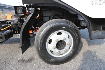 �ɵ�EW7 ��ɲ 4.18�׵��Ŵ��綯��ʽ�Ῠ �д��º�134kWhͼƬ