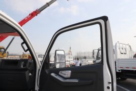 飞碟EF3&nbsp;电动载货车驾驶室图片