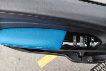 ����ŷ��������ES1 4x2 4.08�׵��Ŵ��綯��س� ��γ140.15kWhͼƬ