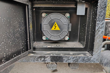 ����ŷ��������ES1 4x2 4.08�׵��Ŵ��綯��س� ��γ140.15kWhͼƬ