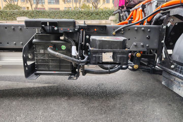 ����ŷ��������ES1 4x2 4.08�׵��Ŵ��綯��س� ��γ140.15kWhͼƬ