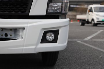 �ɵ��³�MV6 2L CNG 150���� ��ʿ��8�� 4.18�׵��������ῨͼƬ