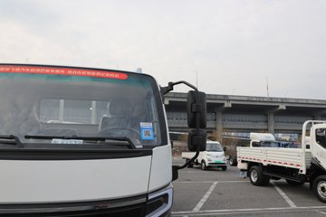 �ɵ��³�MV6 2L CNG 150���� ��ʿ��8�� 4.18�׵��������ῨͼƬ