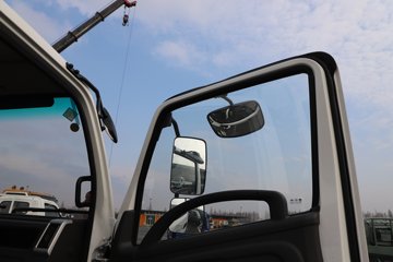 �ɵ��³�MV6 2L CNG 150���� ��ʿ��8�� 4.18�׵��������ῨͼƬ