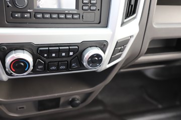 �ɵ��³�MV6 2L CNG 150���� ��ʿ��8�� 4.18�׵��������ῨͼƬ