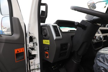 �ɵ��³�MV6 2L CNG 150���� ��ʿ��8�� 4.18�׵��������ῨͼƬ