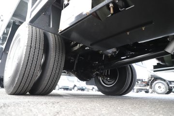 �ɵ��³�MV6 2L CNG 150���� ��ʿ��8�� 4.18�׵��������ῨͼƬ