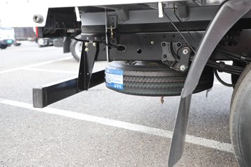 �ɵ��³�MV6 2L CNG 150���� ��ʿ��8�� 4.18�׵��������ῨͼƬ