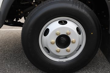 �ɵ��³�MV6 2L CNG 150���� ��ʿ��8�� 4.18�׵��������ῨͼƬ