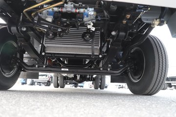 �ɵ��³�MV6 2L CNG 150���� ��ʿ��8�� 4.18�׵��������ῨͼƬ