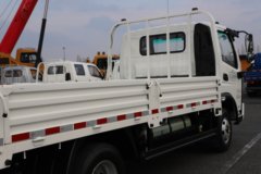 飞碟奥驰MV6 2L CNG 150马力 法士特8档 4.18米单排栏板轻卡 飞碟奥驰MV6 2L CNG 150马力 法士特8档 4.18米单排栏板轻卡