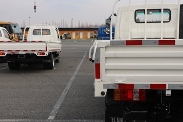 �ɵ��³�MV6 2L CNG 150���� ��ʿ��8�� 4.18�׵��������ῨͼƬ