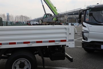 �ɵ��³�MV6 2L CNG 150���� ��ʿ��8�� 4.18�׵��������ῨͼƬ