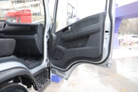 德龙G200&nbsp;载货车驾驶室                                               图片