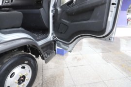 德龙G200&nbsp;载货车驾驶室                                               图片