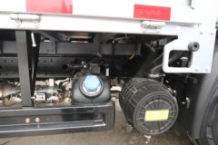 陕汽德龙G200 2.5L柴油 155马力 法士特6档 AMT自动档 4.18米单排栏板轻卡 陕汽德龙G200 2.5L柴油 155马力 法士特6档 AMT自动档 4.18米单排栏板轻卡