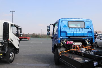 �ɵ�EV6 ��ɲ 4.15�׵��Ŵ��綯�����Ῠ ����132kWhͼƬ