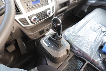 �ɵ�EV6 ��ɲ 4.15�׵��Ŵ��綯�����Ῠ ����132kWhͼƬ