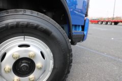 飞碟EV6 气刹 4.15米单排纯电动栏板轻卡 弗迪132kWh