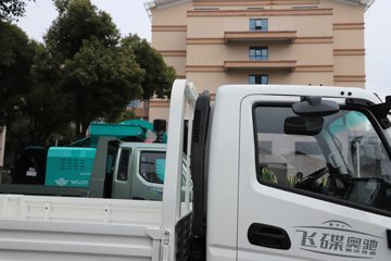 �ɵ��³�MV3 2L CNG 122���� ������5�� 4.15�׵��������ῨͼƬ