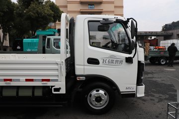 �ɵ��³�MV3 2L CNG 122���� ������5�� 4.15�׵��������ῨͼƬ