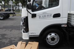 飞碟奥驰MV3 2L CNG 122马力 万里扬5档 4.15米单排栏板轻卡 飞碟奥驰MV3 2L CNG 122马力 万里扬5档 4.15米单排栏板轻卡