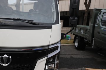 �ɵ��³�MV3 2L CNG 122���� ������5�� 4.15�׵��������ῨͼƬ