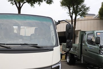 �ɵ��³�MV3 2L CNG 122���� ������5�� 4.15�׵��������ῨͼƬ