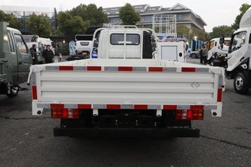 奥驰V3(原奥驰V1)&nbsp;载货车外观                                                图片