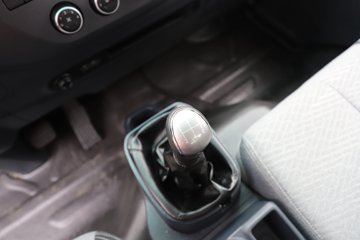 �ɵ��³�MV3 2L CNG 122���� ������5�� 4.15�׵��������ῨͼƬ