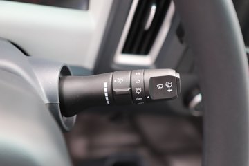 �ɵ��³�MV3 2L CNG 122���� ������5�� 4.15�׵��������ῨͼƬ