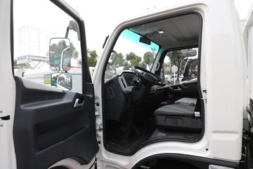 �ɵ��³�MV3 2L CNG 122���� ������5�� 4.15�׵��������ῨͼƬ