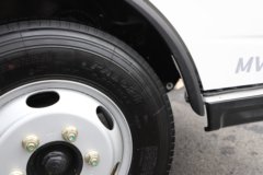 飞碟奥驰MV3 2L CNG 122马力 万里扬5档 4.15米单排栏板轻卡 飞碟奥驰MV3 2L CNG 122马力 万里扬5档 4.15米单排栏板轻卡