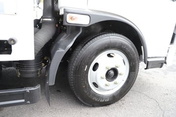 �ɵ��³�MV3 2L CNG 122���� ������5�� 4.15�׵��������ῨͼƬ