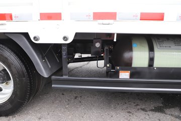 �ɵ��³�MV3 2L CNG 122���� ������5�� 4.15�׵��������ῨͼƬ