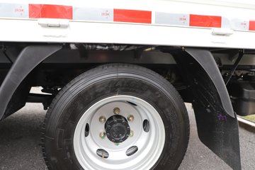 �ɵ��³�MV3 2L CNG 122���� ������5�� 4.15�׵��������ῨͼƬ