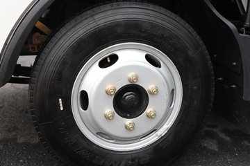 �ɵ��³�MV3 2L CNG 122���� ������5�� 4.15�׵��������ῨͼƬ