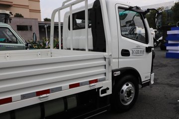 �ɵ��³�MV3 2L CNG 122���� ������5�� 4.15�׵��������ῨͼƬ
