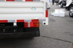 飞碟奥驰MV3 2L CNG 122马力 万里扬5档 4.15米单排栏板轻卡 飞碟奥驰MV3 2L CNG 122马力 万里扬5档 4.15米单排栏板轻卡