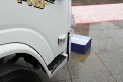 陕汽商用车德龙G300 Rro 2.5L柴油 180马力 法士特8档 4.2米单排厢式轻卡 陕汽商用车德龙G300 Rro 2.5L柴油 180马力 法士特8档 4.2米单排厢式轻卡