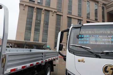 �������ó�����G300 Rro 2.5L���� 180���� ��ʿ��8�� 4.2�׵�����ʽ�ῨͼƬ