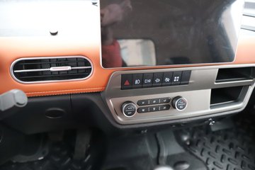 �������ó�����G300 Rro 2.5L���� 180���� ��ʿ��8�� 4.2�׵�����ʽ�ῨͼƬ