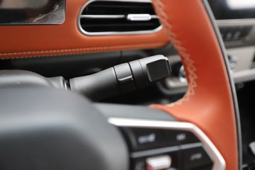 �������ó�����G300 Rro 2.5L���� 180���� ��ʿ��8�� 4.2�׵�����ʽ�ῨͼƬ