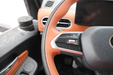 �������ó�����G300 Rro 2.5L���� 180���� ��ʿ��8�� 4.2�׵�����ʽ�ῨͼƬ